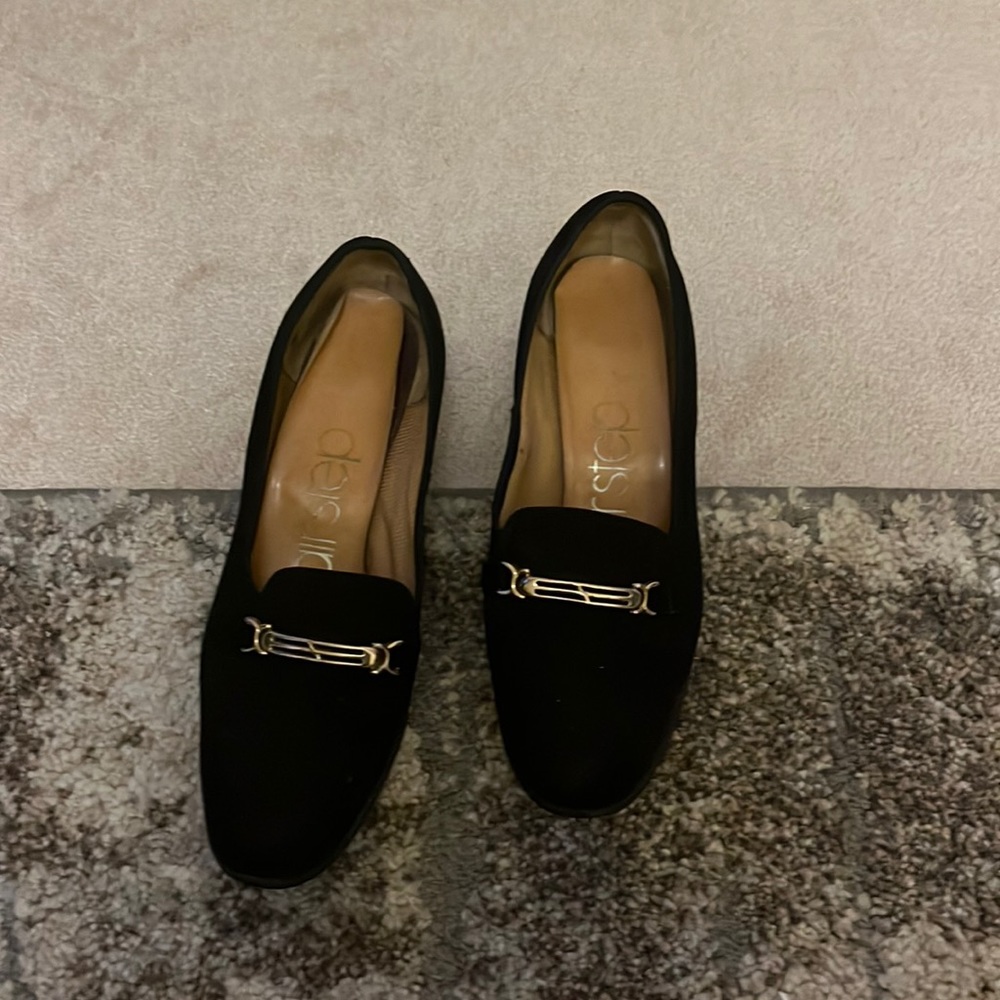 Ladies shoes